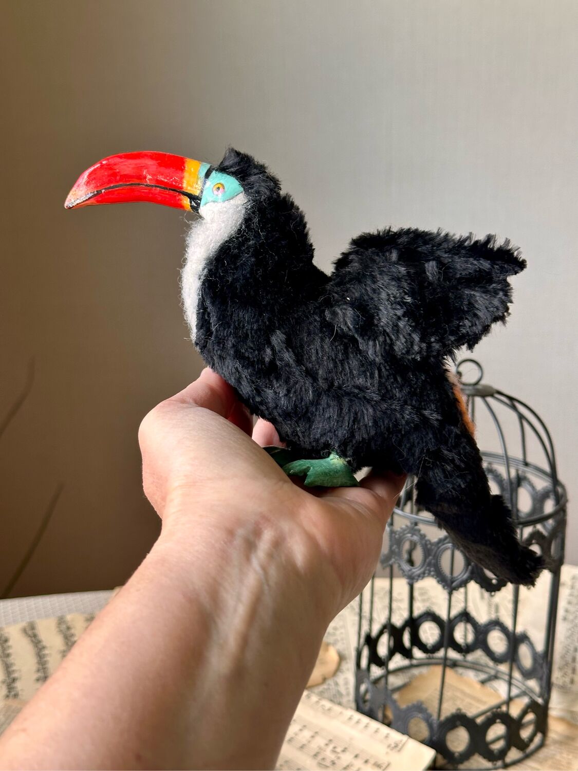 Мягкая игрушка тукан